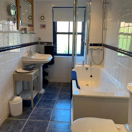 Gowland Private Parking Enclosed Garden * Scarborough